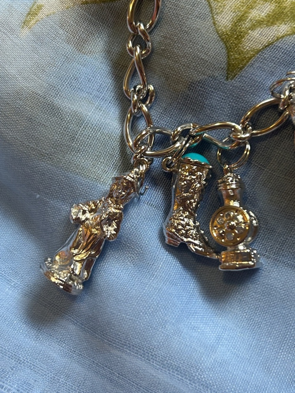 Avon Vintage Silver Tone Charm Bracelet Owl Boot Phone Chair Pitcher - Picture 2 of 5